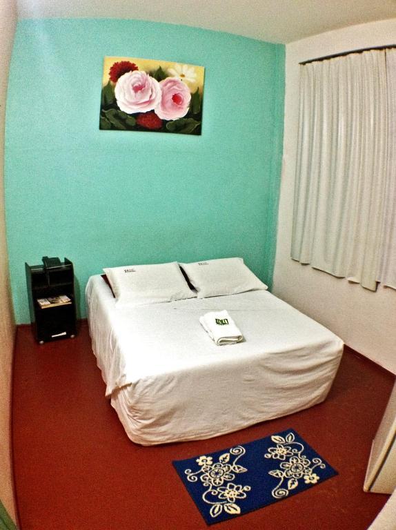 Lux Hotel *